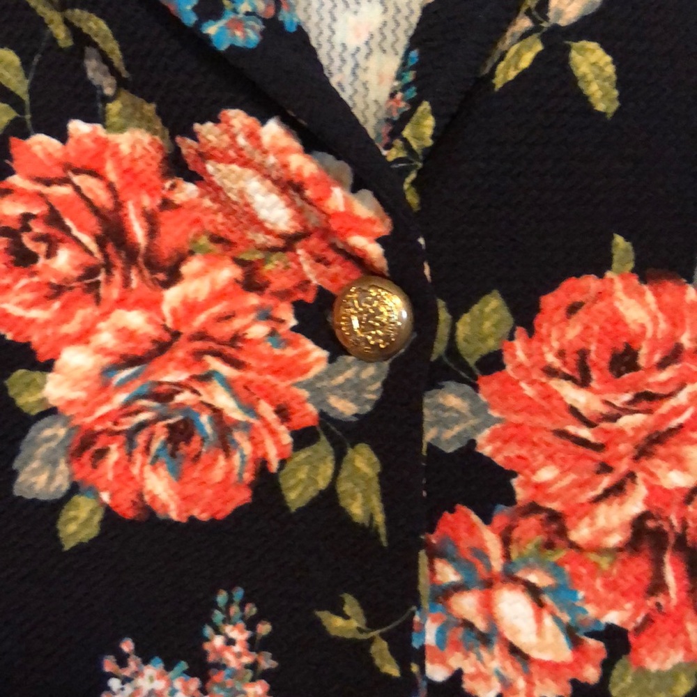 Floral Jacket - Picture 4 of 4